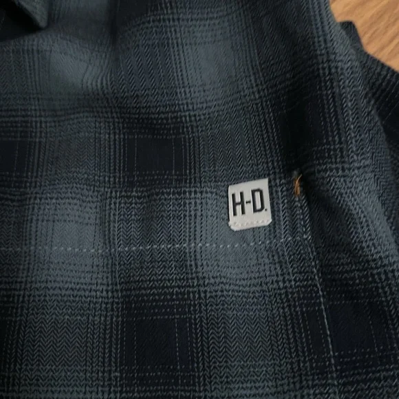 Harley Davidson xl never worn button down dark green and black flannel - Picture 4 of 5